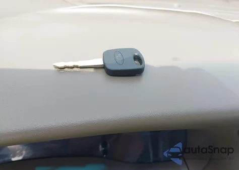 2001 Lincoln Navigator z USA, uszkodzony, nr VIN 5LMEU27R41LJ12030